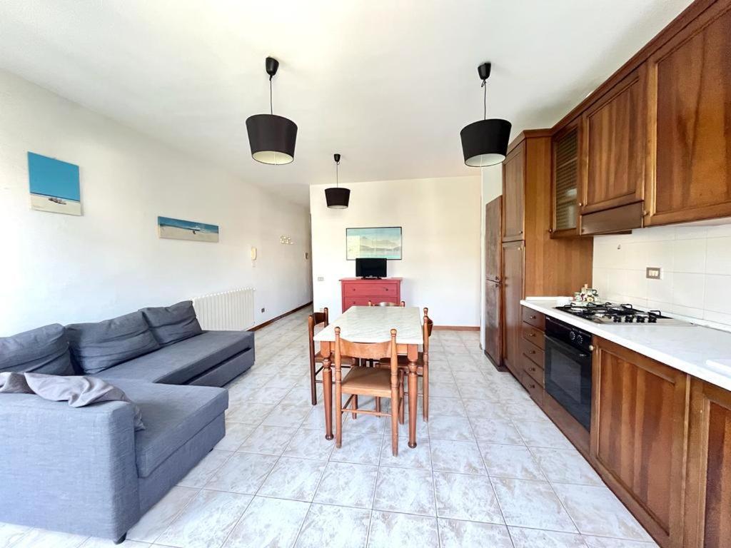 Venere Apartament Tirrenia Exterior foto