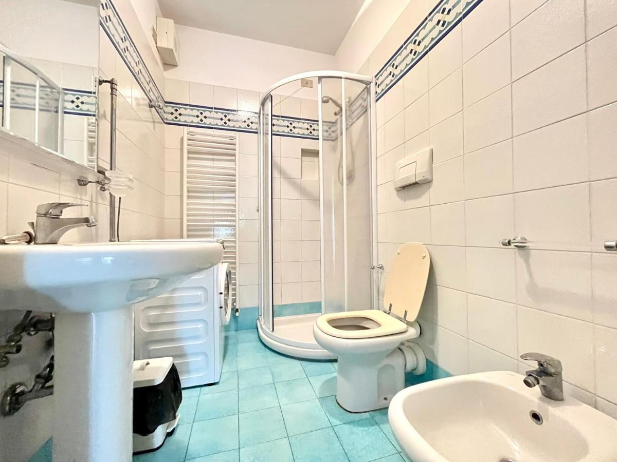 Venere Apartament Tirrenia Exterior foto