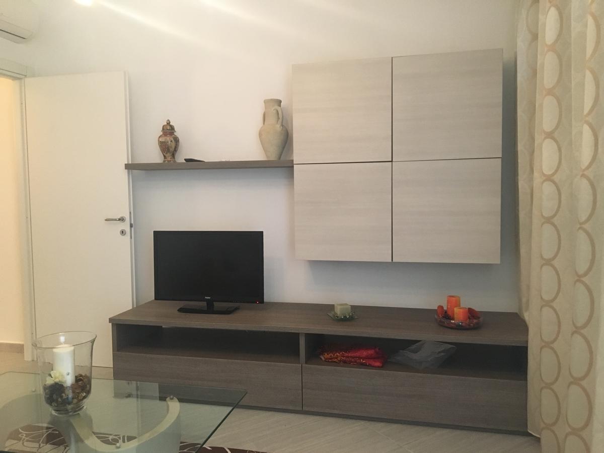 Venere Apartament Tirrenia Exterior foto